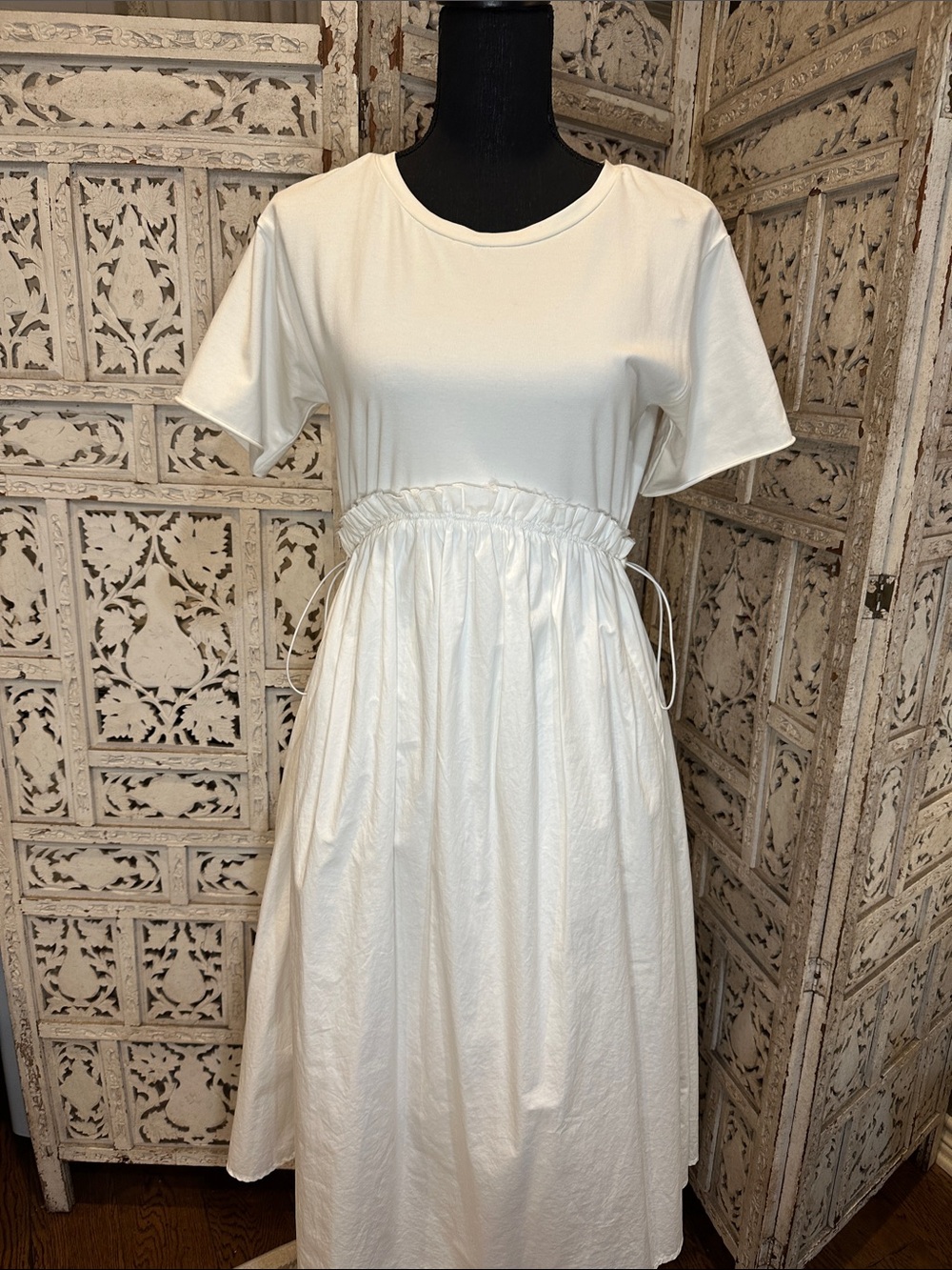 Gianni Bini Cream Gathered-Waist Midi Dress